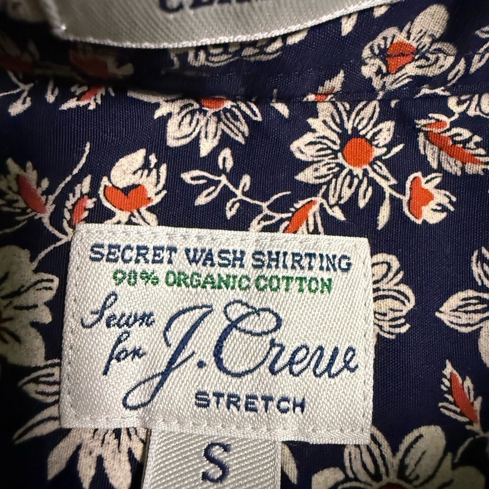 J Crew Navy Floral Organic Cotton Button Down S Shirt Cottagecore Coastal Preppy - Picture 2 of 5